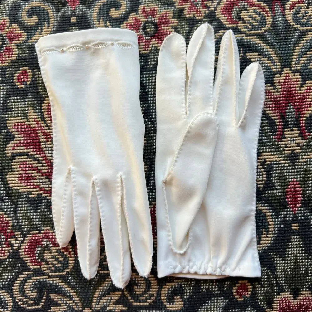 Vintage 1950s White Cotton Dress Gloves Pearl Detail Formal Church Mid Century